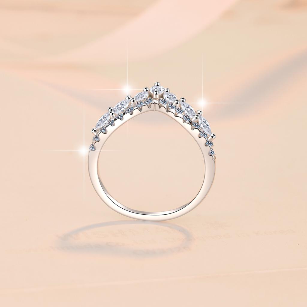 Elegant Jewelry S925 Sterling Sliver GRA Marquise&Round Full VVs1 Moissanite Crown Shape Engagement Wedding Ring for Women