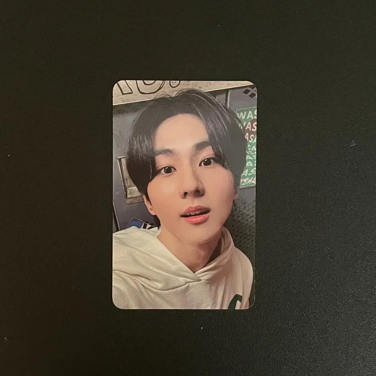 

Enhypen Jungwon Goyangderline Engine Zone Photocard