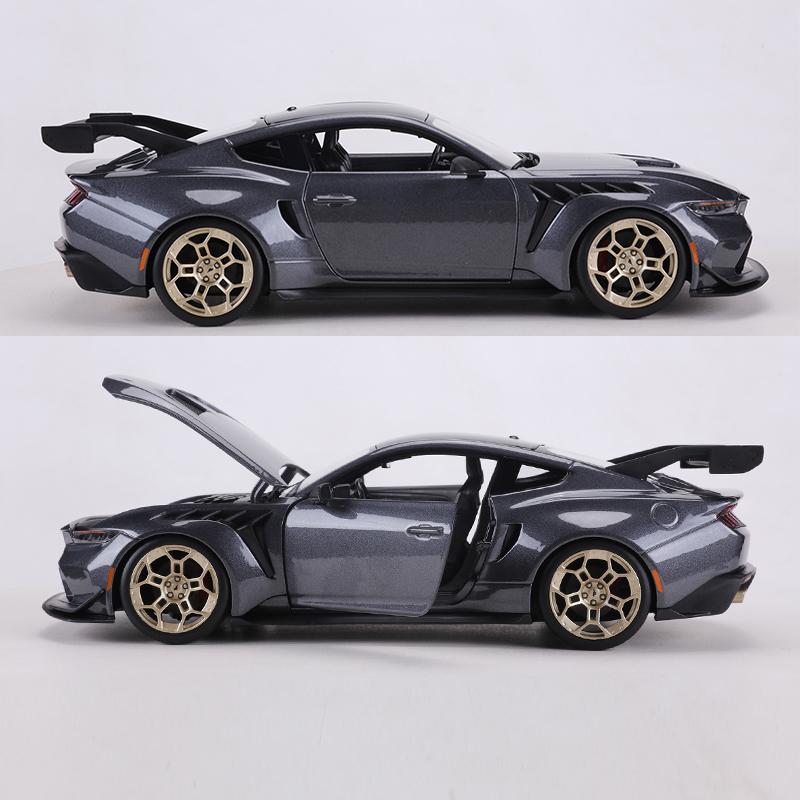 Maisto 1:18 2025 Ford Mustang GTD Gray Alloy Model Car