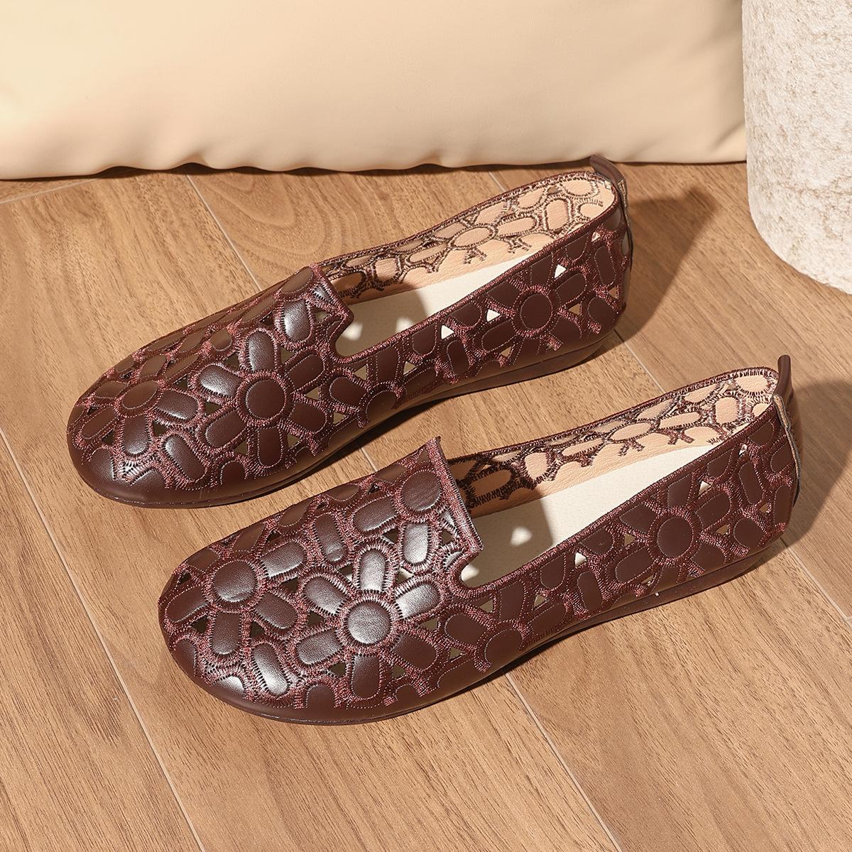 

Модная обувь Comemore женские балетки слипоны лоферы для женщин круглый носок одинарная обувь с перфорацией модные однотонные обувь больших размеров на плоской подошве 36 коричневый