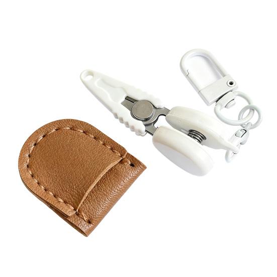 Portable Mini Scissors Keychain Carabiner Design Miniature Cutting Tool for Sewing Travel Ultra Sharp Small Snips for Threads And Tags