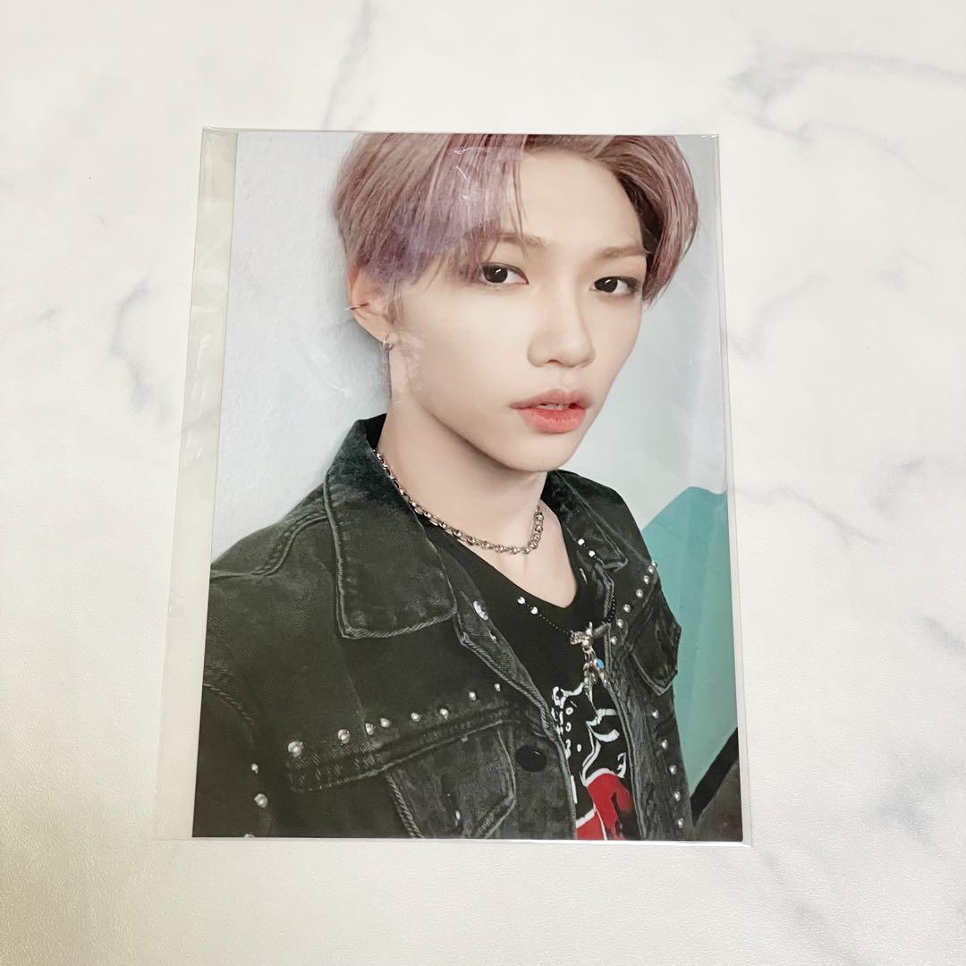 

[Б/У] straykids district9 сеульский концерт dvd феликс карточка для обмена