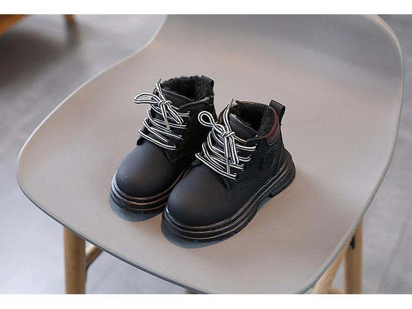 Children's Martin Boots - 2023 Autumn/Winter Collection: Girls' Versatile Yellow Boots & Boys' Retro British Style