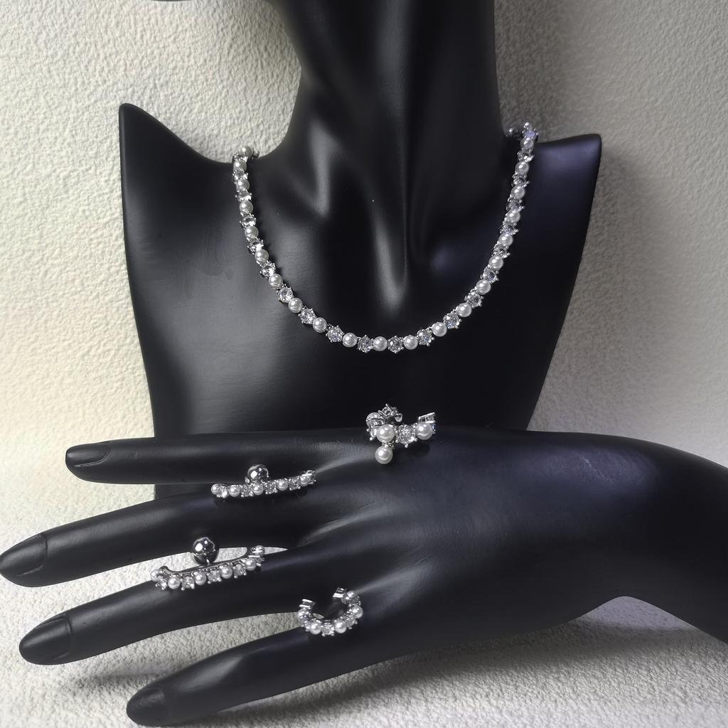 Heart Necklace Women's High Jewelry Set Luxury Pearl Necklace Earrings Ring Bracelet Suitable for Wedding Gifts