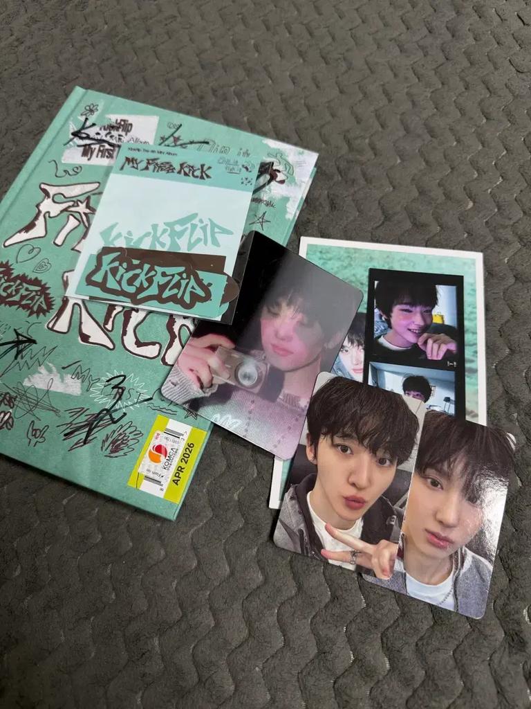 KICKFLIP (Kick Flip) Non-sale Signed Album for Sale