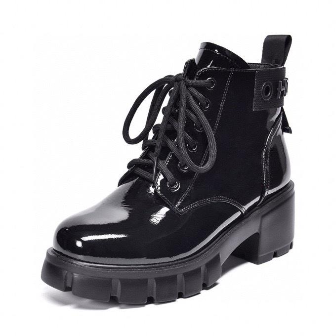 Lässige Martin-Stiefel mit dicker Sohle, Herbst und Winter neu, erste Schicht Kuhlackleder zum Schnüren, modische wasserdichte Lokomotivstiefel