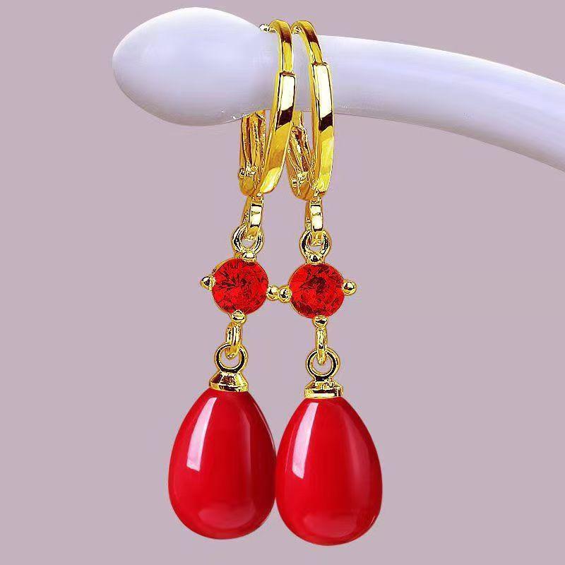 

Золоті червоні сережки-краплі з темпераментними діамантами: Різдвяні гіпоалергенні сережки-підвіски, модні та універсальні.