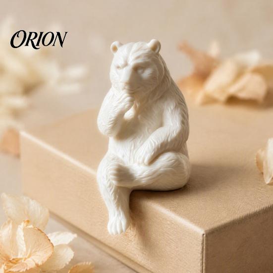 Creative Gifts for Animal Lovers 3D Print Bear Figurine Statue, Matte Resin Relief Sculpture, Nordic Office Desk Aesthetic Decorations Minimalist