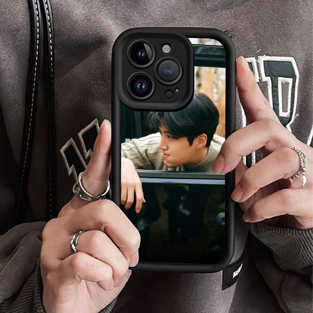 

Ким Сон Хо Южнокорейский Мужской Актер Чехол Для Телефона Для IPhone 17 16 15 13 11 12 14 Pro Max Plus Силиконовая Защитная Крышка iPhone 14