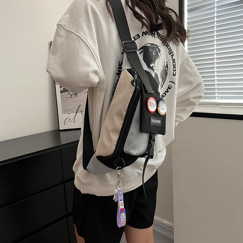 Trendy Brand Couple Breast Bag Men's and Women's New Korean Version Student Messenger Bag Fashion Leisure Sports Storage Bag