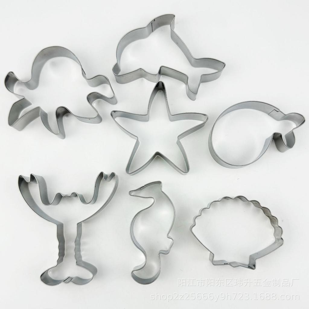 7-Piece Ocean Creature Cookie Cutters: Lobster, Seahorse, Seashell Stainless Steel Baking Molds.