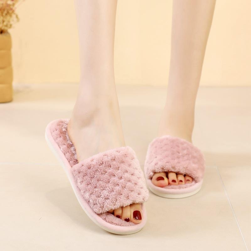 Pantoufles Peluche Maison Femme