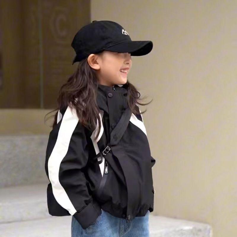 Girls' 2025 Spring/Autumn Fashion Windbreaker: Big Child's Trench Coat & Thin Jacket.