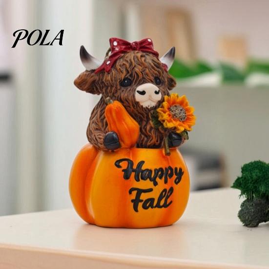 Desktop Pumpkin Sculpture Highland Cow Ornament, Resin Figurine Decorations, Creative Halloween Home Decoration Table Centerpiece for Autumn