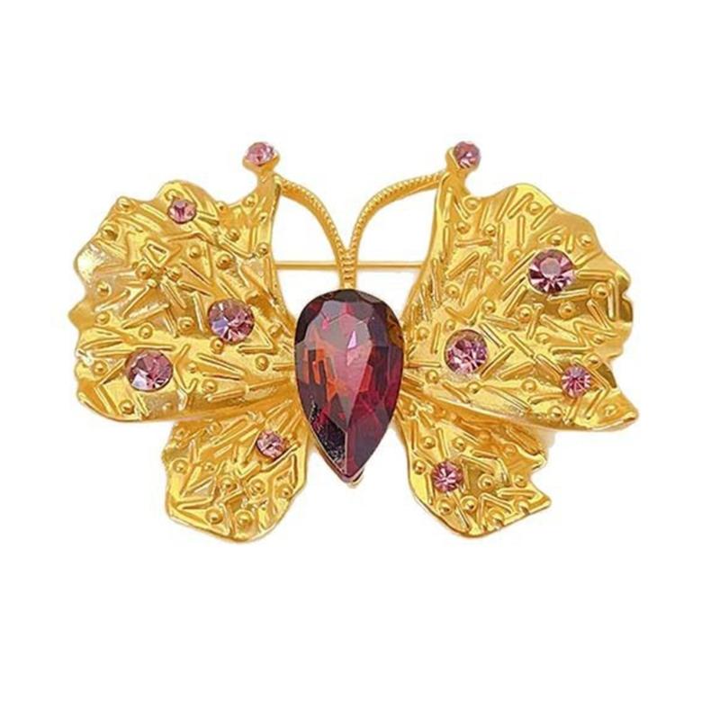 Golden Butterfly Brooches for Women Versatile Fashion Accessories Unisex Fashion Brooches Alloy Texture for Daily