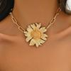 European & American Retro 3D Gold Flower Pendant Necklace - Versatile Clavicle Chain