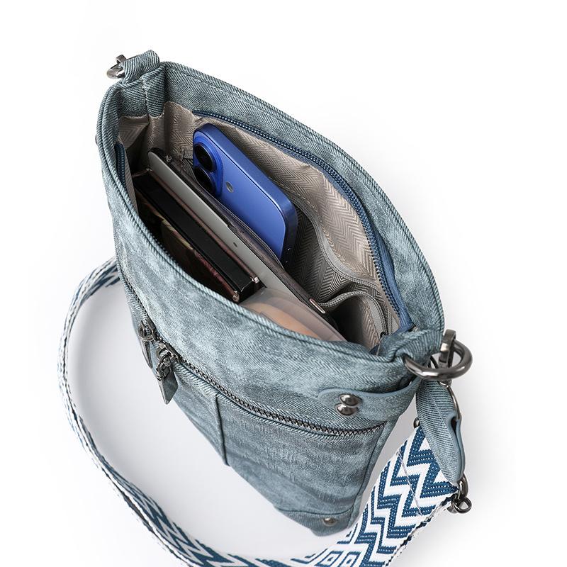 New European and American fashion women's bags, new willow nails messenger women's bags, front pockets copper zipper single shoulder messenger bags
