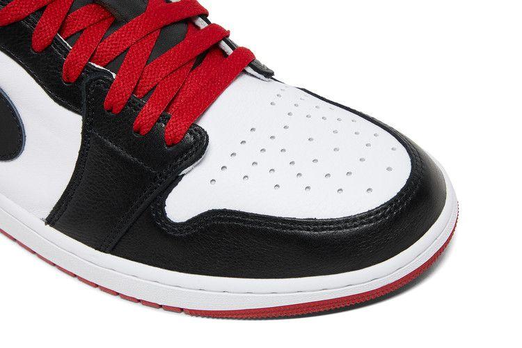 Jordan 1 Retro Low OG Black Toe (2023)