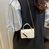 Solid color new retro simple fashion casual contrasting color single shoulder oblique span small square bag
