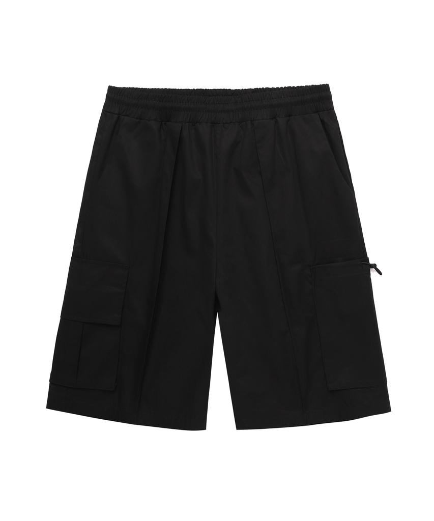 Gachi Asymmetrical Cargo Half Pants