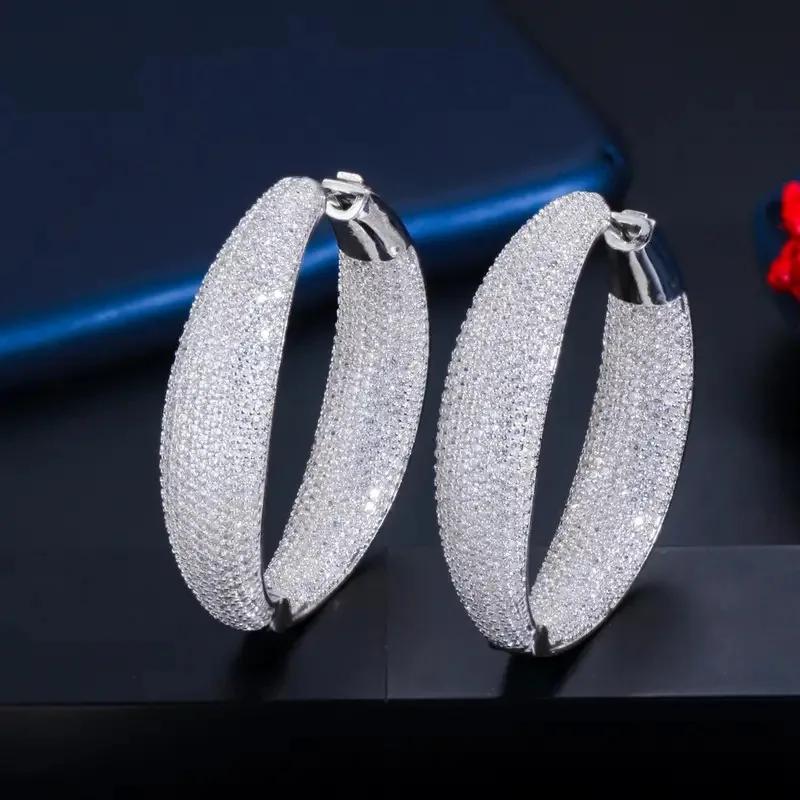

European and American Design Sense, Shiny Ear Buckle, Personalized Design Sense, Light Luxury, Large Circle, Exaggerated Zircon