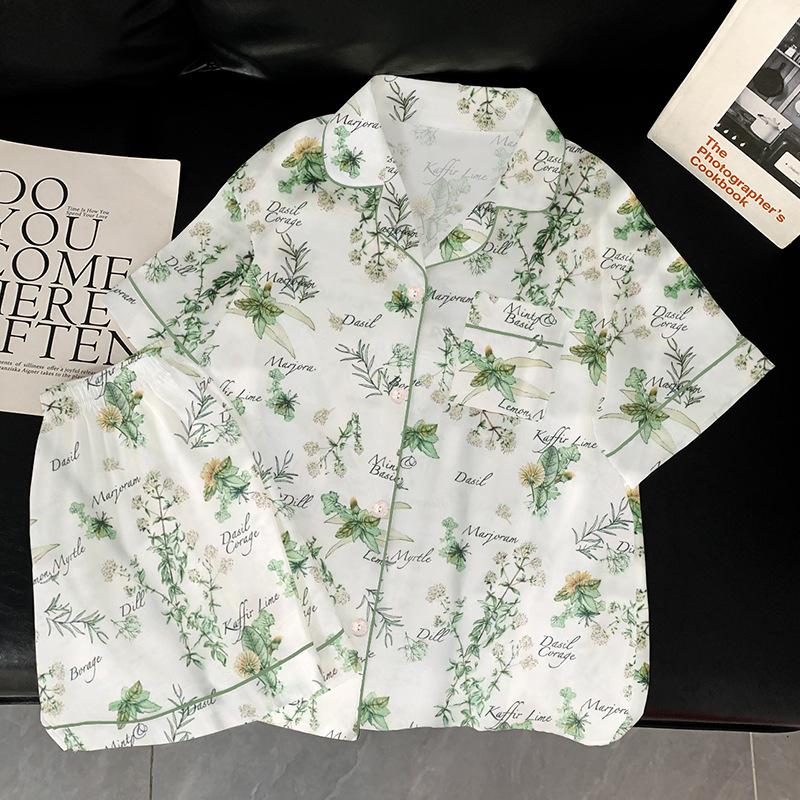 Small Fresh Flower Letter Ice Silk Pajamas Women'S Summer High-End Short-Sleeved Loungewear
