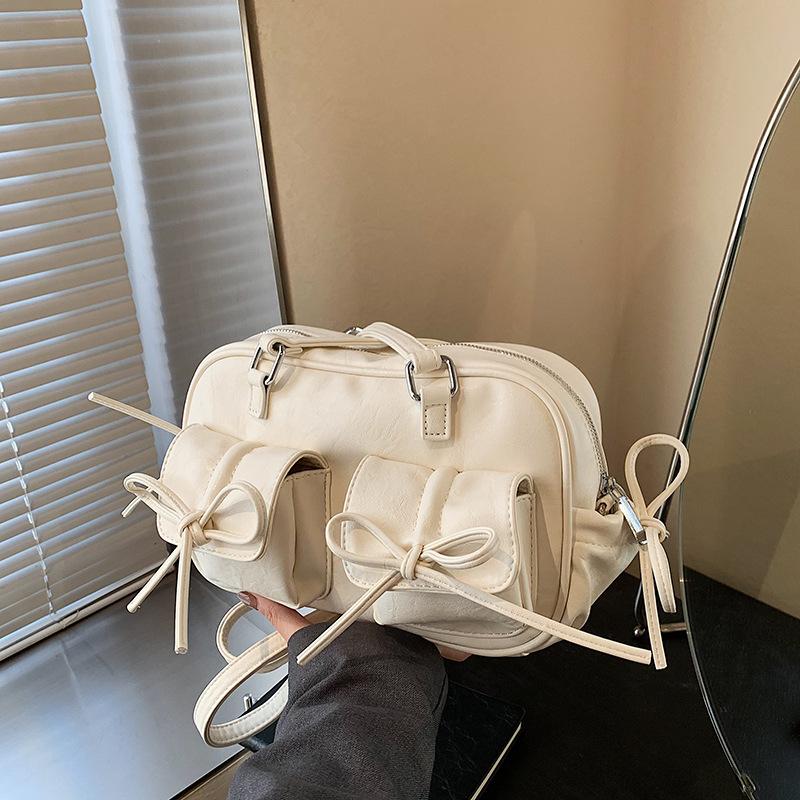 

Сумка большой вместимости женская осенне-зимняя ретро новая на одно плечо портативная сумка-подушка премиальный рюкзак белый