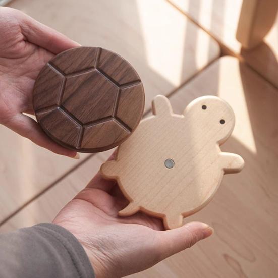 Walnut Turtle Coasters Wooden Kettle Tea Coaster Heat-Resistant Dining Plate Mat Drink Holders for Hot Cold Beverages Home Office Decoration