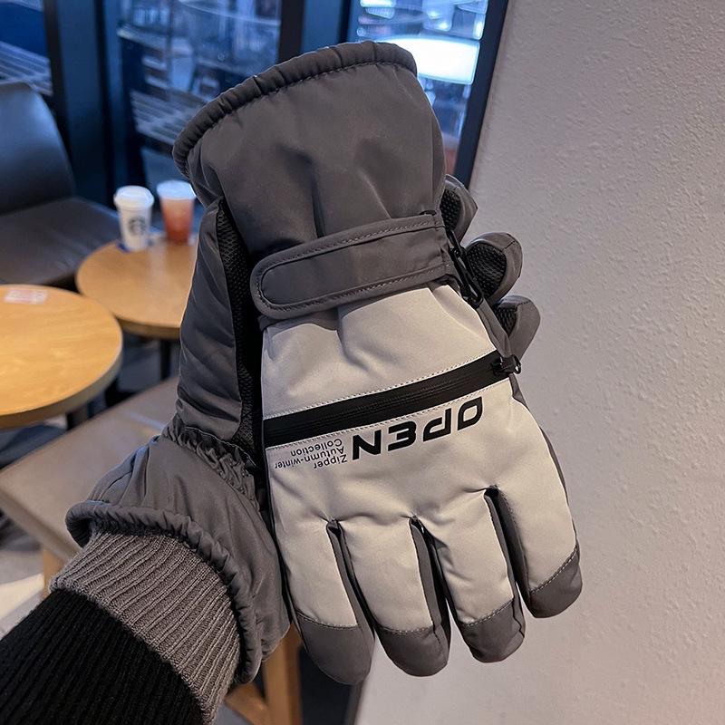 Men's Ski Gloves for Winter Playing In The Snow, Touch Screen, Water Repellent, Cold and Windproof Riding Gloves, Plus Velvet and Thickening