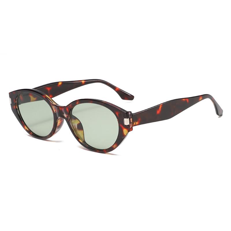 Stylish Luxury Cat-Eye Sunglasses Women Men Classic Sunglasses Classic Style Lady Man Sun Glasses Outdoor Driving Eye Wear UV400 Protection