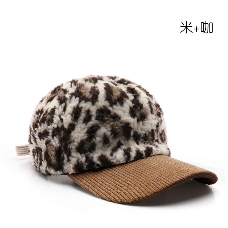 New Autumn Winter Retro Leopard Print Baseball Cap Lining Windproof Adjustable Head Hat Cold-Resistant Men Women Baseball Caps