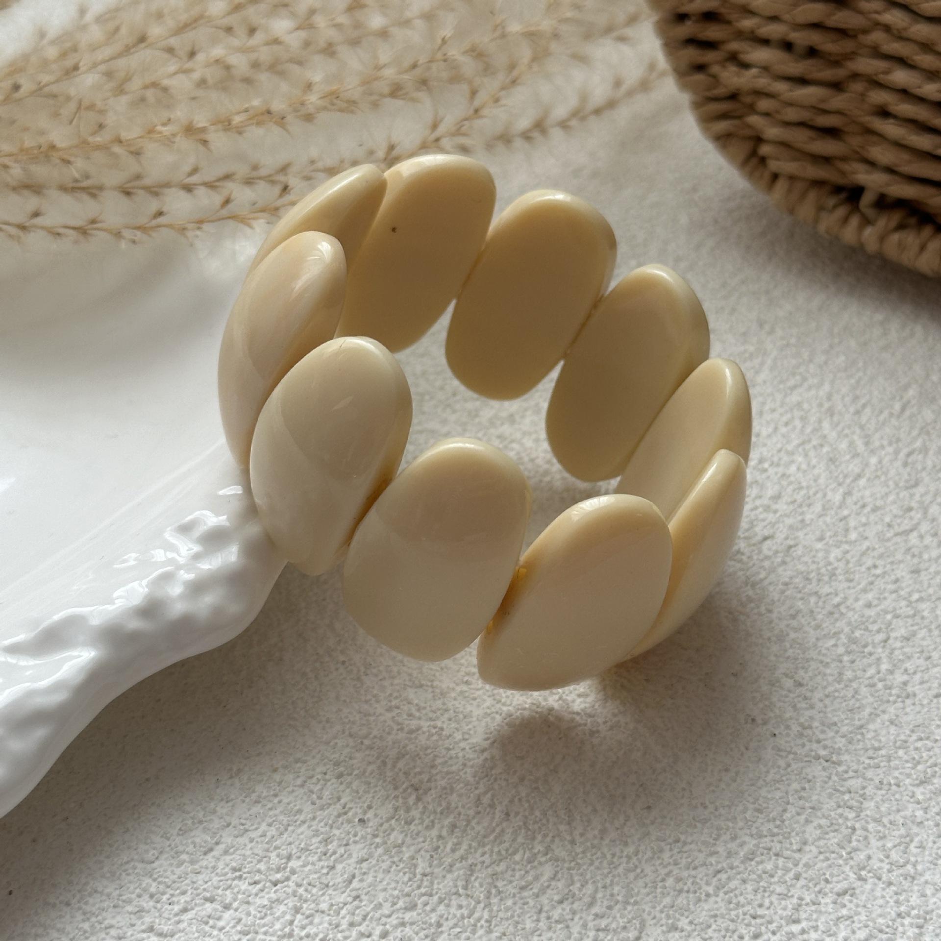 

Бохо Бежевые Неправильной Формы Акриловые Смоляные Массивные Браслеты для Женщин на Руку Готические Геометрические Металлические Браслеты с Шармом Парные Украшения Подарок