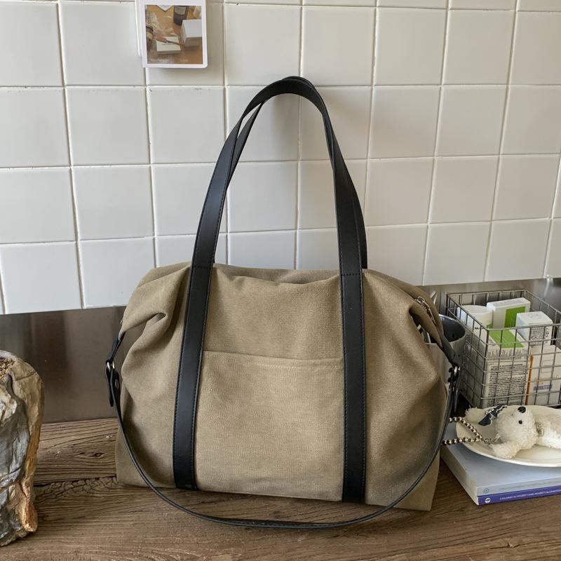 

Нишевый дизайн новый ленивый стиль мода холст контрастные цвета повседневная для поездок универсальная большая вместимость плечевая сумка мессенджер хаки