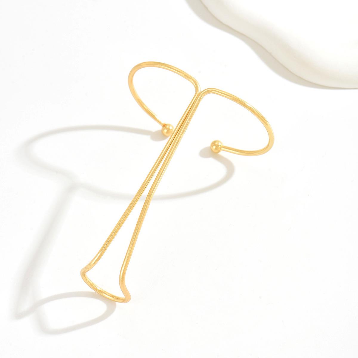 

Металлическое кольцо на ладонь и открытый браслет европейской и американской моды с вогнуто-выпуклым дизайном золотой