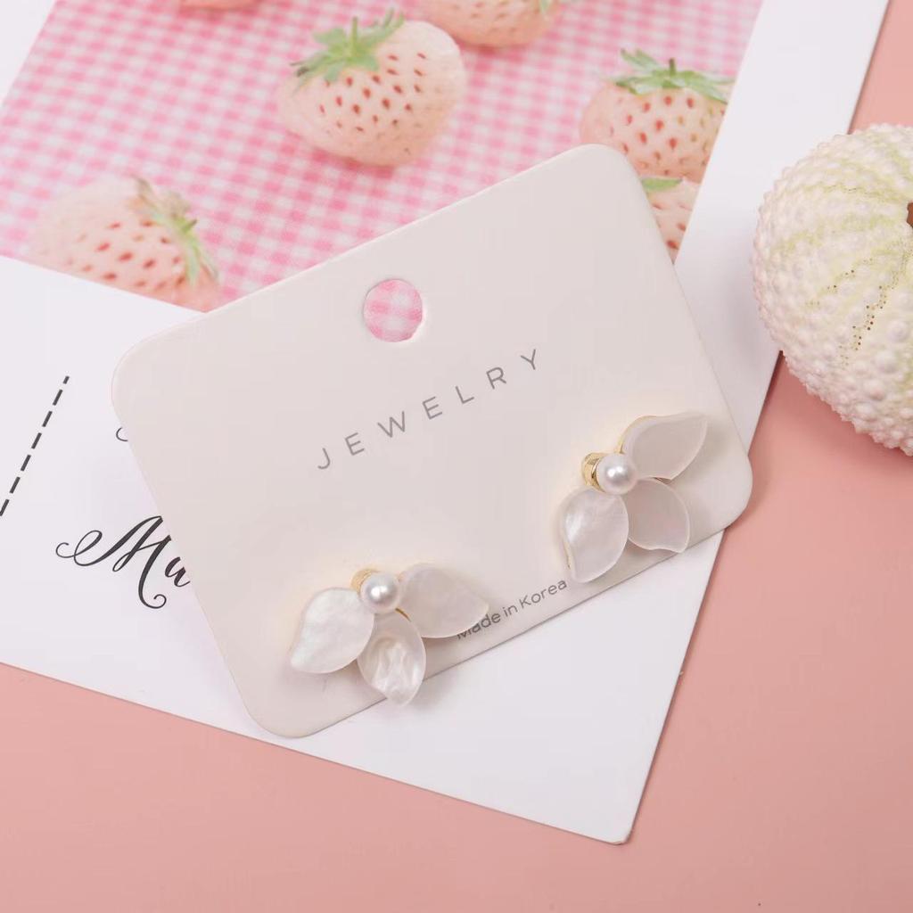 S925 Silver White Shell Petal Stud Earrings - Retro, High-End Design for Women