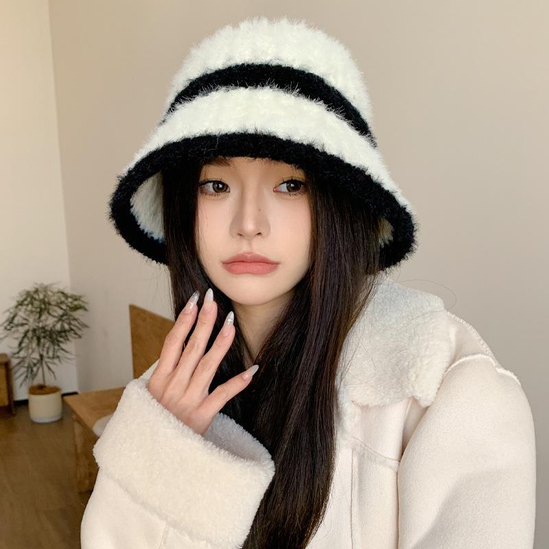 Hat women's autumn and winter new lamb plush bucket hat color matching versatile bucket hat warm and cold knitted basin hat tide