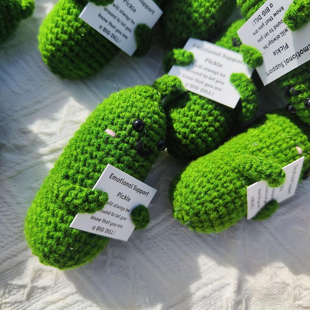 1pc Handcrafted Emotional Comfort Pickle Cucumber - Adorable Muppet Style Decorative Gift for Uniquely Quirky Charm