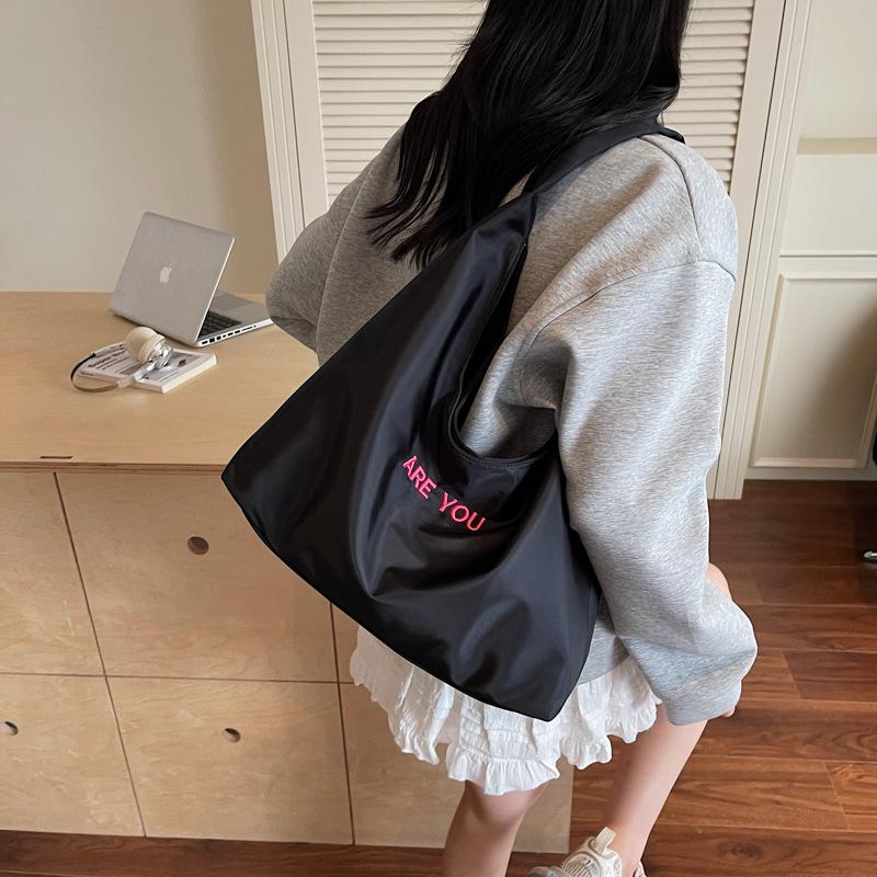 2025 Autumn/Winter Women's Large Canvas Tote with Letter Embroidery - Fashionable Shoulder Bag.