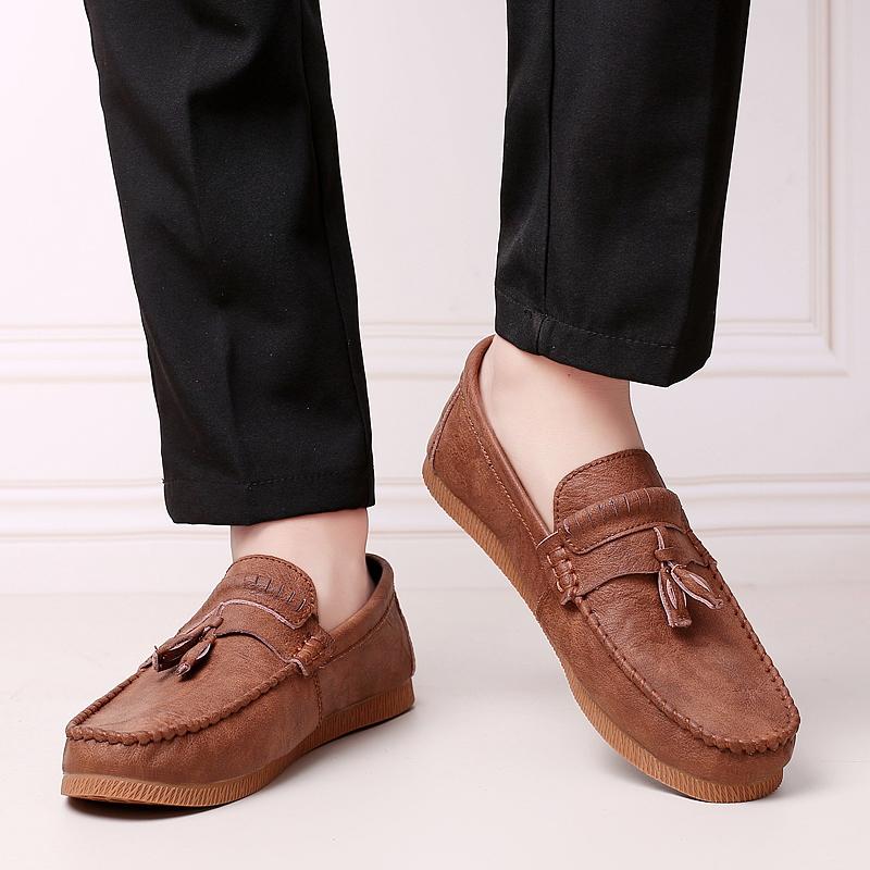 Leather Men Casual Shoes Italian Men Loafers Moccasins Slip on Men's Flats Breathable Male Driving Shoes Lightweight Boat Shoes