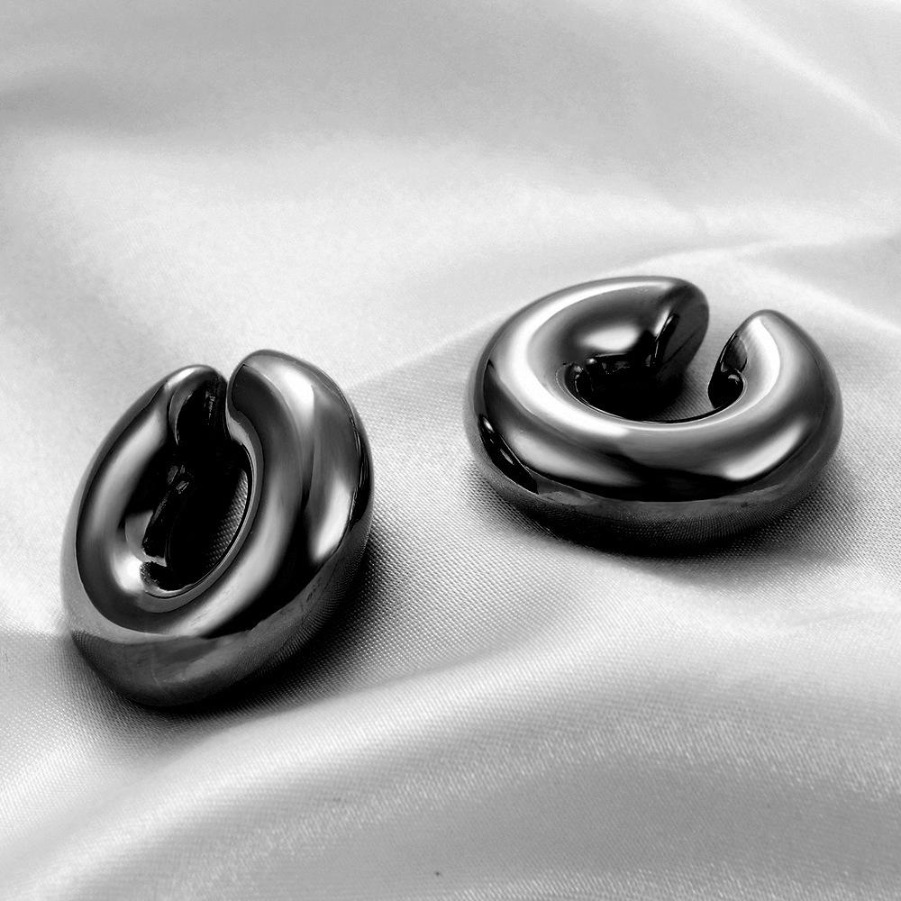 European & American Fashion Simple Versatile 11MM Stainless Steel Thick Round Hollow Hoop Earrings