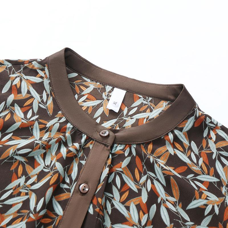 Mom's Summer Chiffon Top: Stylish, Loose, and Slimming for Middle-aged & Elderly Women