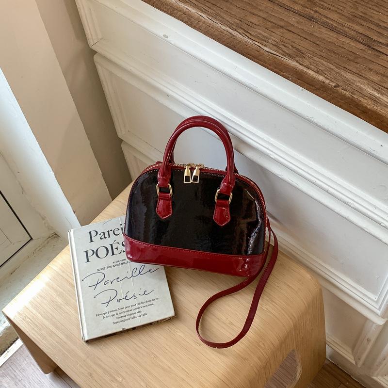 Borsa a mano vintage alla moda realizzata con conchiglie, semplice borsa a tracolla crossbody per donna