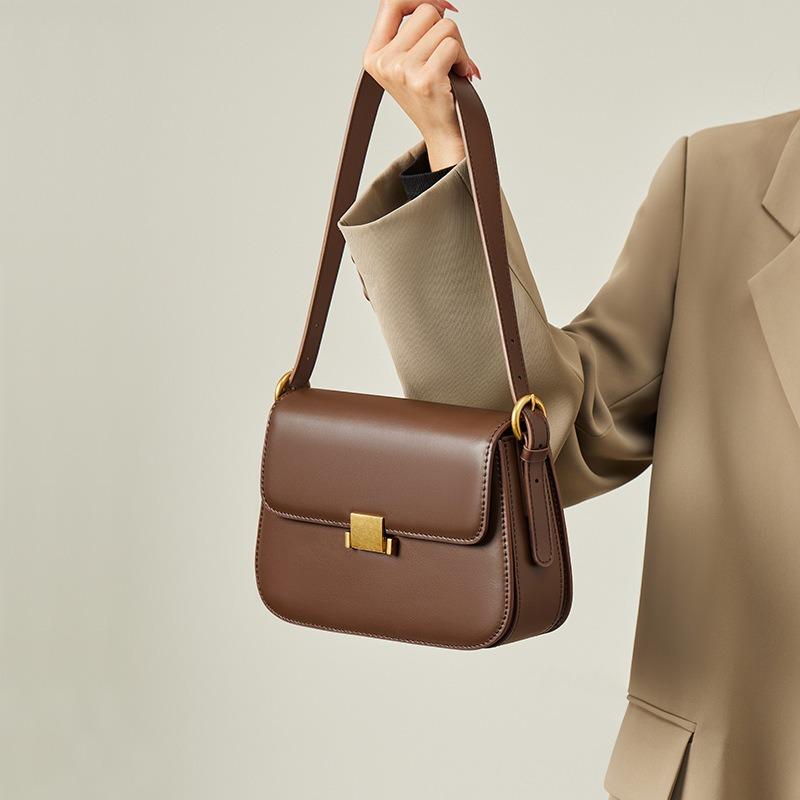 Luxuriöse Leder-Schulter-Tofutasche, Retro-Rindsleder-Damen-Handtasche, quadratisch, multifunktionale Umhängetasche für den Weg zur Arbeit