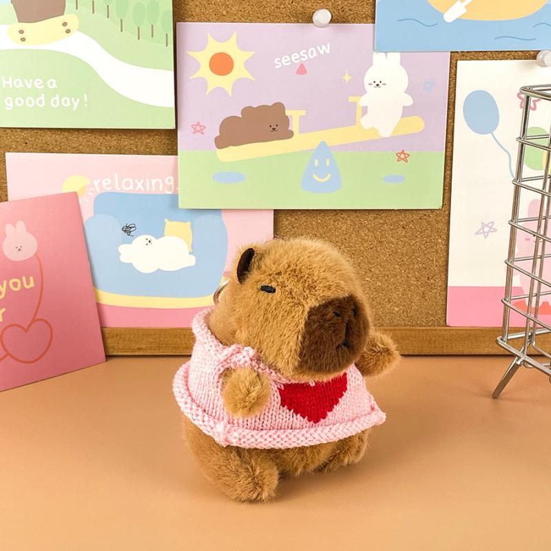 

Милый свитер с сердечком, плюшевая подвеска-капибара, мультяшная плюшевая кукла, игрушка, брелок-подвеска, креативные аксессуары для украшения рюкзака, подарки