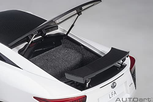 AUTOart 1/18 Scale Lexus LFA (Whitest White/Black Carbon Fiber) Finished Product