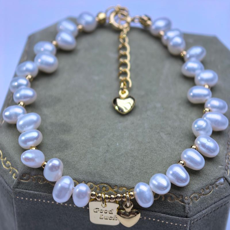 Elegant Freshwater Pearl Bracelet with Heart Rice Design