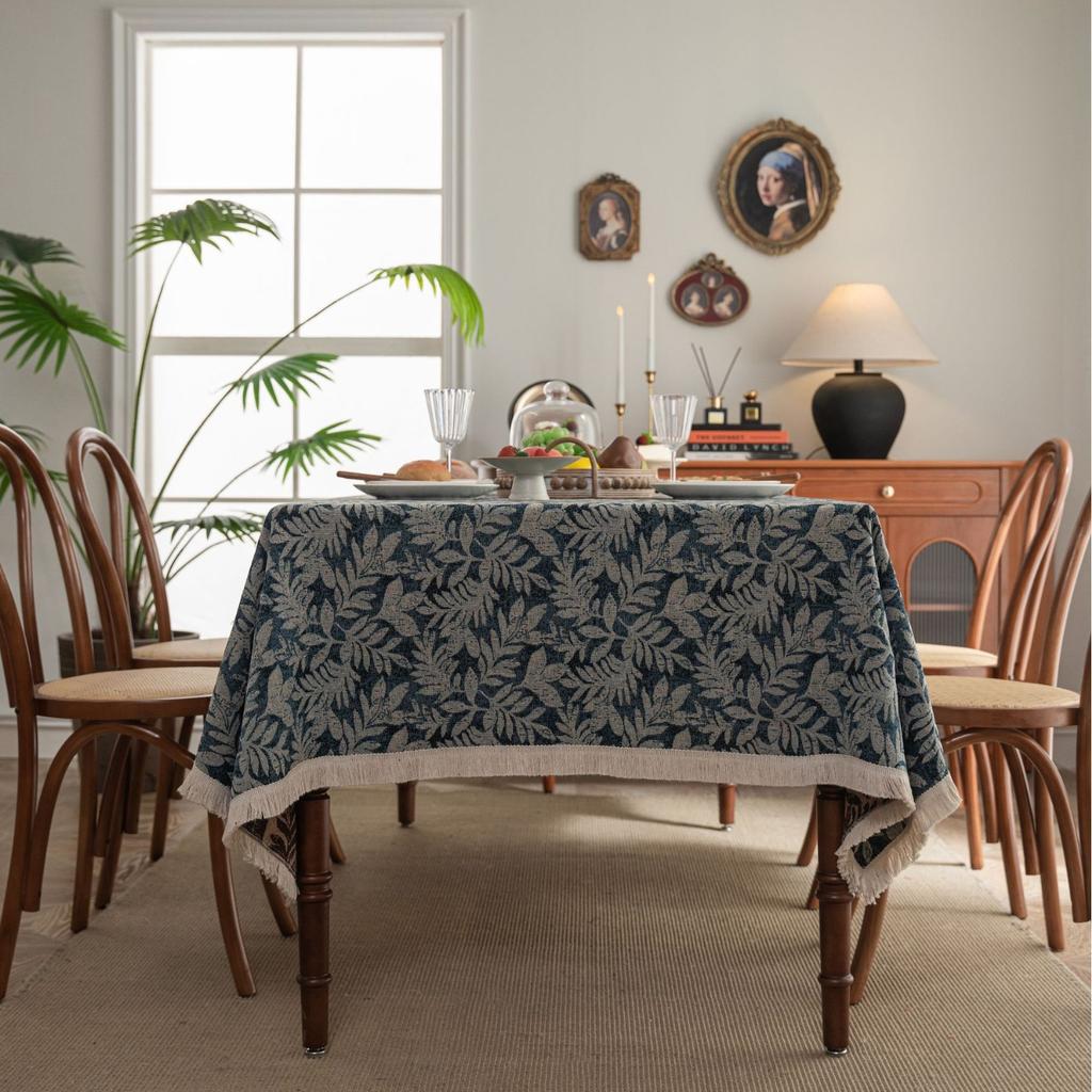 Kitchen Dinning Wrinkle Free Soft Fabric Rectangle Table Cloths with Tassels