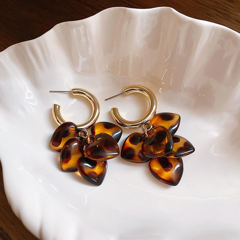 Retro Hong Kong Style Silver Needle Leopard Print Circle Earrings Light Luxury High-end Temperament Earrings Niche Earrings Women