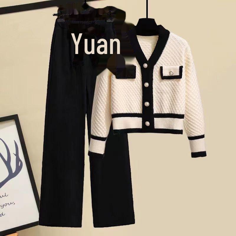 

«Большой женский костюм-двойка в студенческом стиле со свитером и повседневными брюками, весна-осень, 2025 г.» XL