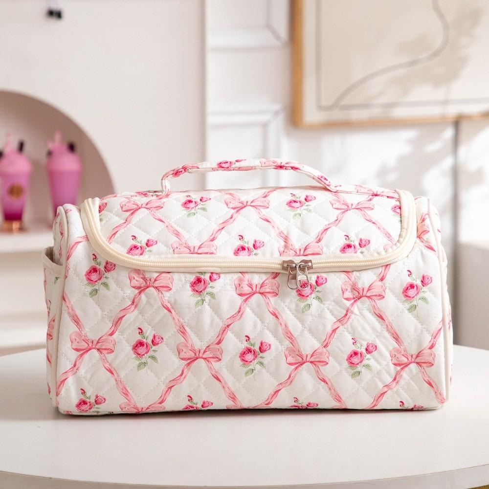 Trendy Toiletry Bag Quilted Makeup Bag Large Capacity Portable Cosmetic Bag Bowknot High-quality Travel Storage Pouch for Women